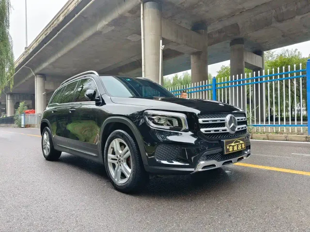 Mercedes-Benz GLB-Class — Фото автомобиля 3