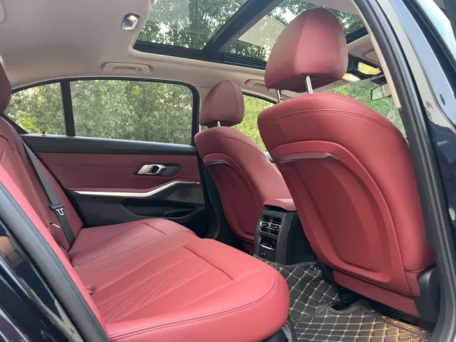 BMW i3 — Фото автомобиля 11