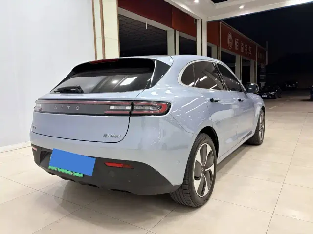 Aito M5 — Фото автомобиля 15