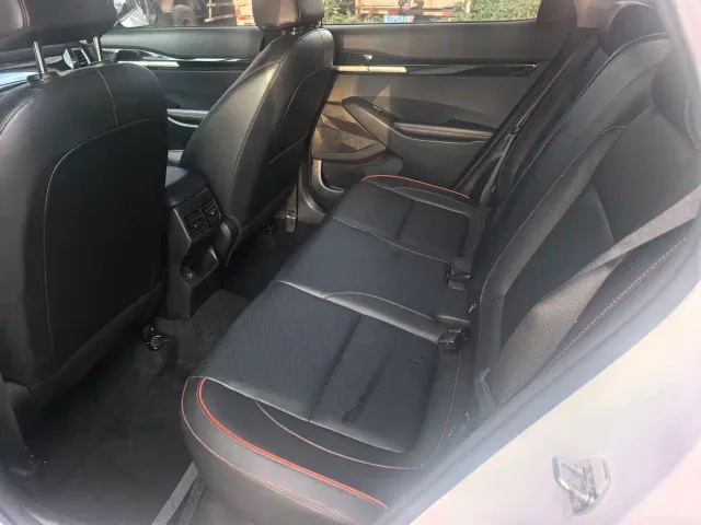 Kia Seltos — Фото автомобиля 7