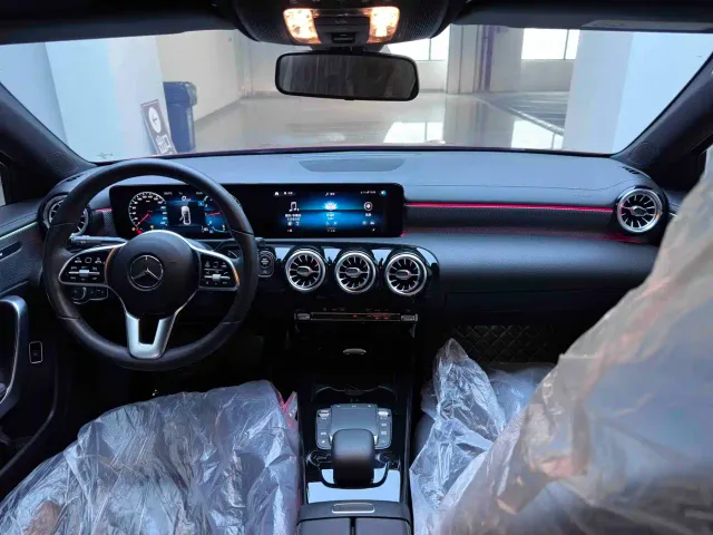 Mercedes-Benz A-Class — Фото автомобиля 20