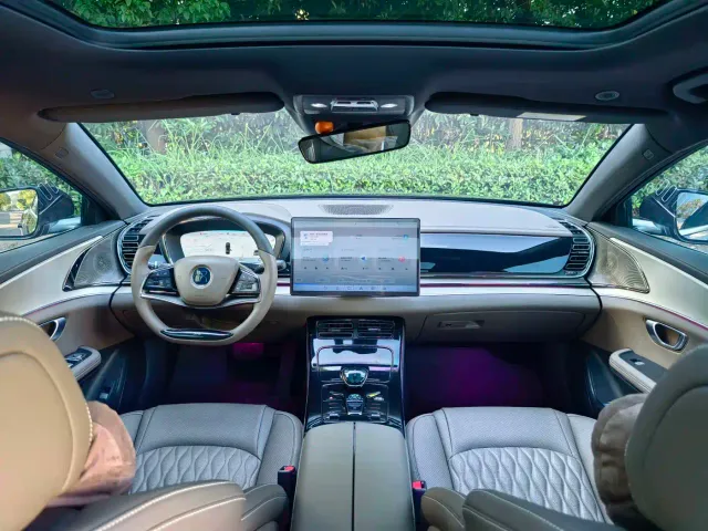 BYD Han — Фото автомобиля 10