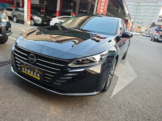 Фотография автомобиля — Nissan Teana