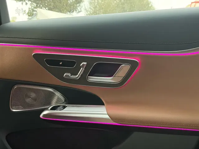 Mercedes-Benz E-Class — Фото автомобиля 13