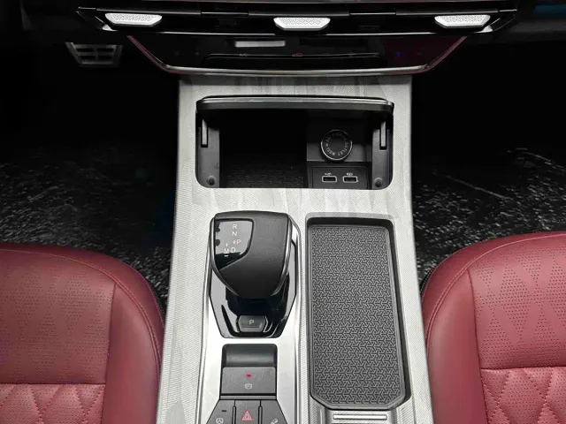 Jetour X70 Plus — Фото автомобиля 13