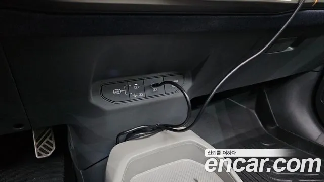 Kia EV3 — Фото автомобиля 30