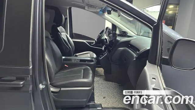 Hyundai Staria — Фото автомобиля 11