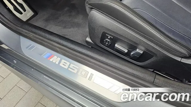 BMW 8-Series — Фото автомобиля 23