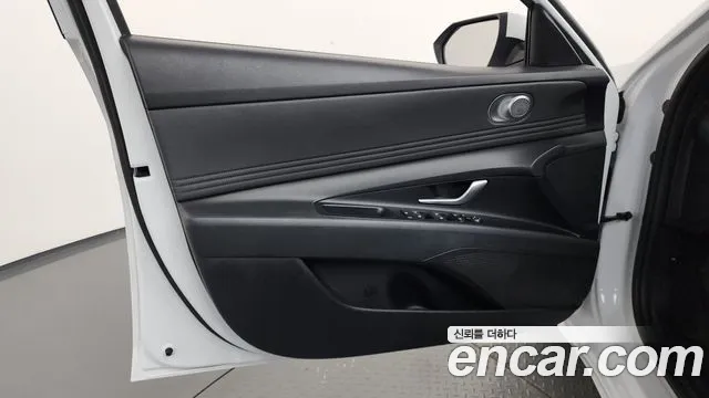 Hyundai Avante CN7 — Фото автомобиля 24