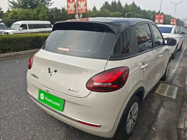 Wuling Bingo — Фото автомобиля 6