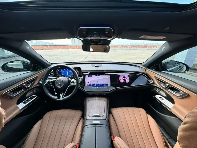 Mercedes-Benz Mercedes-Benz E-Class 2024 Model E 300 L Luxury — Фото автомобиля 5