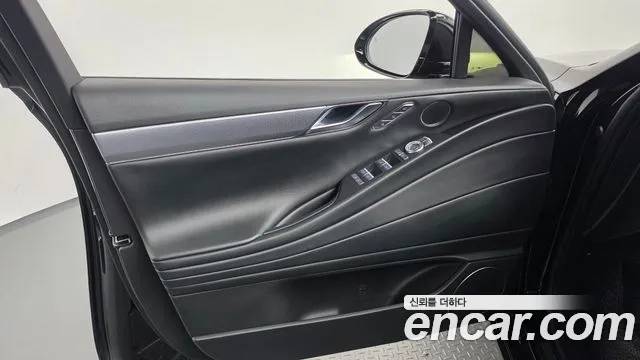 Genesis G80 RG3 — Фото автомобиля 13