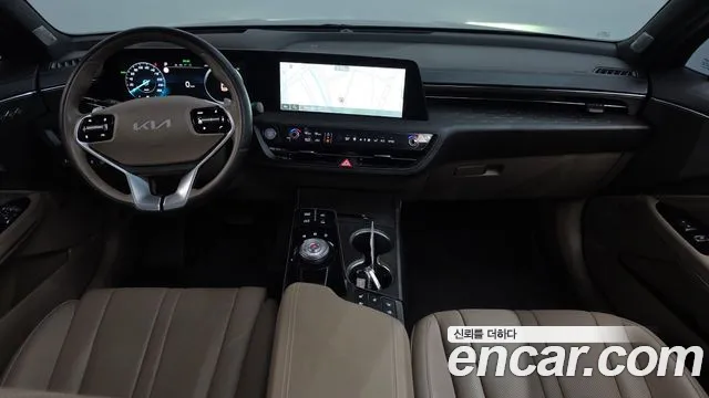 Kia K8 Hybrid — Фото автомобиля 7