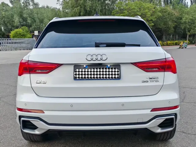 Audi Q3 — Фото автомобиля 8