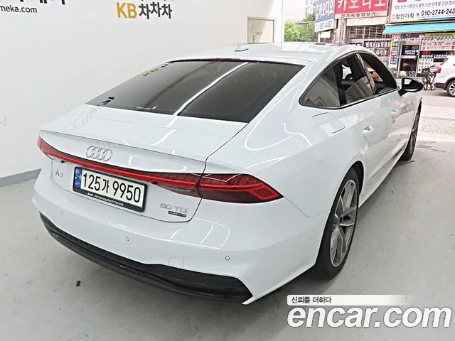 Audi A7 — Фото автомобиля 3