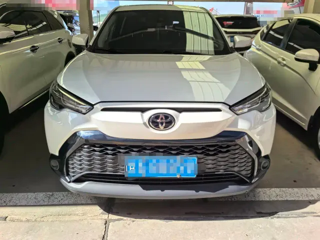 Toyota Frontlander — Фото автомобиля 2