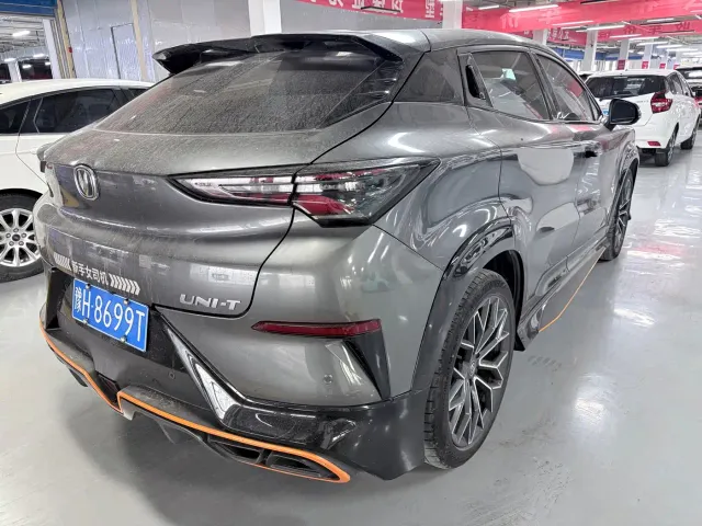 Changan UNI-T — Фото автомобиля 17