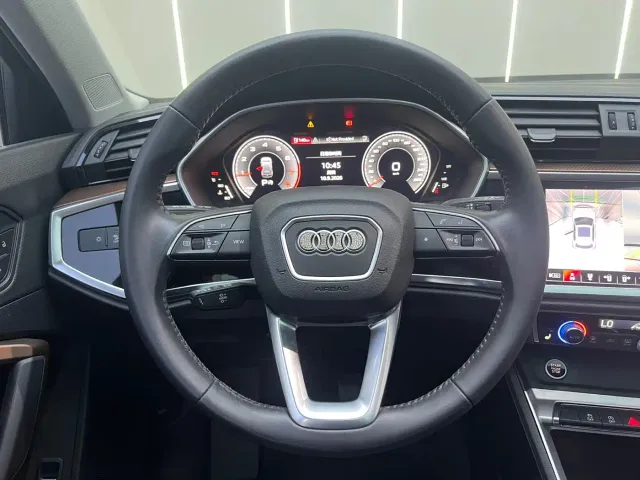 Audi Q3 — Фото автомобиля 7