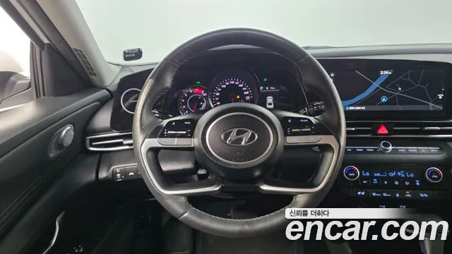 Hyundai Avante CN7 — Фото автомобиля 13
