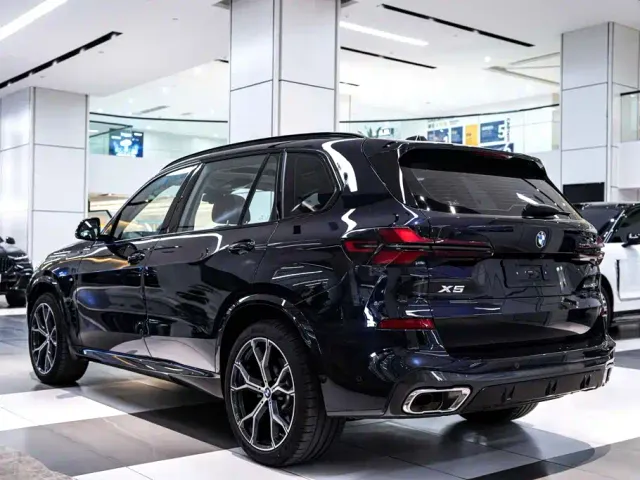 BMW X5 — Фото автомобиля 7