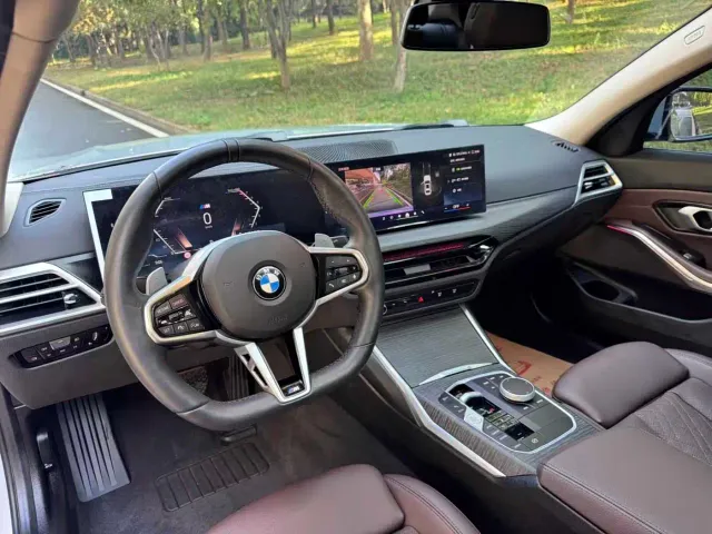 BMW 3 Series — Фото автомобиля 5
