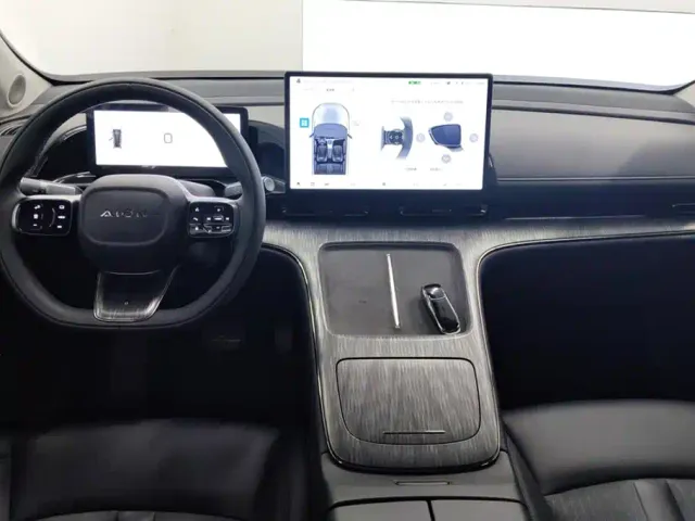 GAC Aion S MAX — Фото автомобиля 12