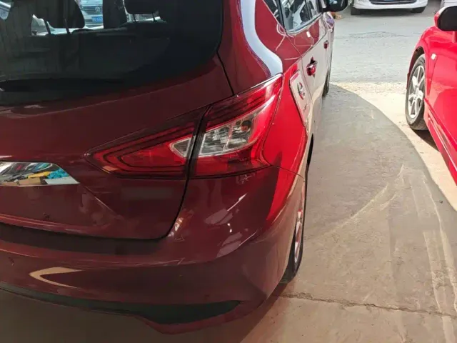 Nissan Tiida — Фото автомобиля 7