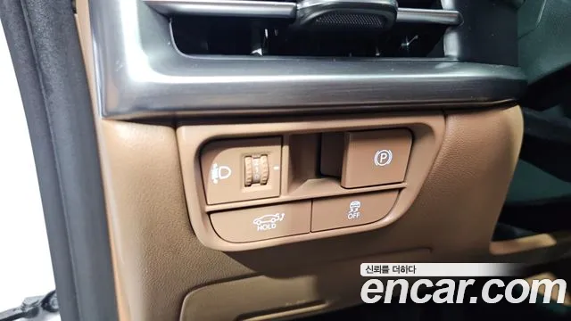 Hyundai Grandeur GN7 — Фото автомобиля 18