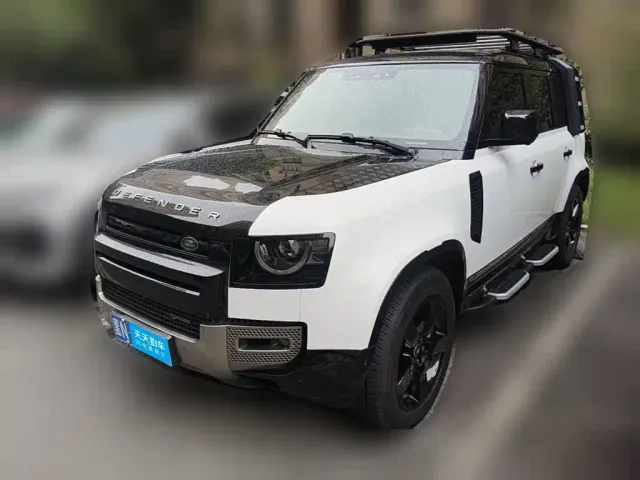 Фотография автомобиля — Land Rover Defender