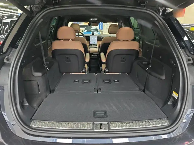 NIO NIO ES8 2020 Model 580KM Signature Edition 6-Seater — Фото автомобиля 18