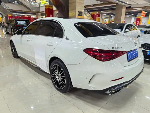 Mercedes-Benz C-Class — Фото автомобиля 15