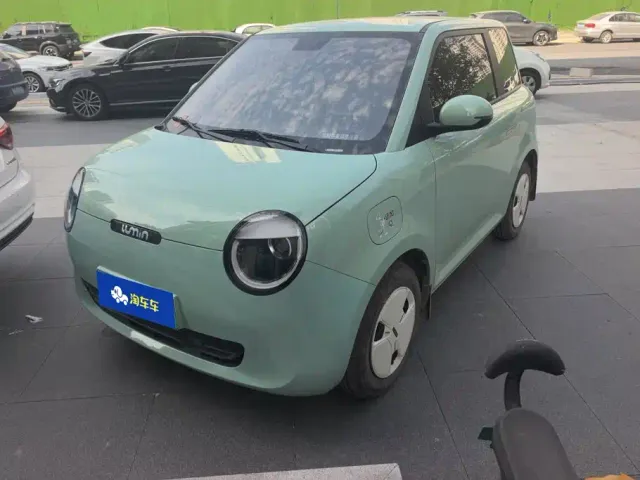 Фотография автомобиля — Changan Lumin