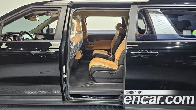 Kia Canival Carnival 4 поколение Дизель 9 мест Prestige — Фото автомобиля 11
