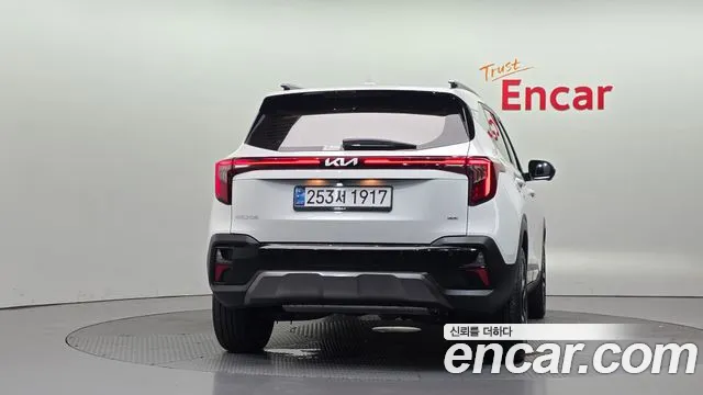 Kia Seltos Новый Seltos Бензин 2.0 4WD — Фото автомобиля 4