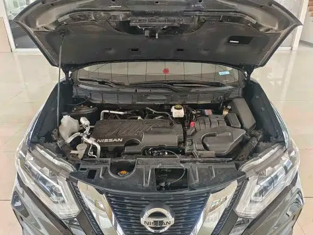 Nissan X-Trail — Фото автомобиля 30
