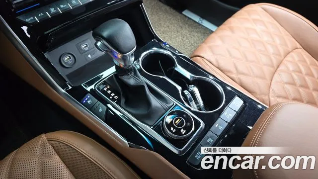 Kia Mohave The Master — Фото автомобиля 9