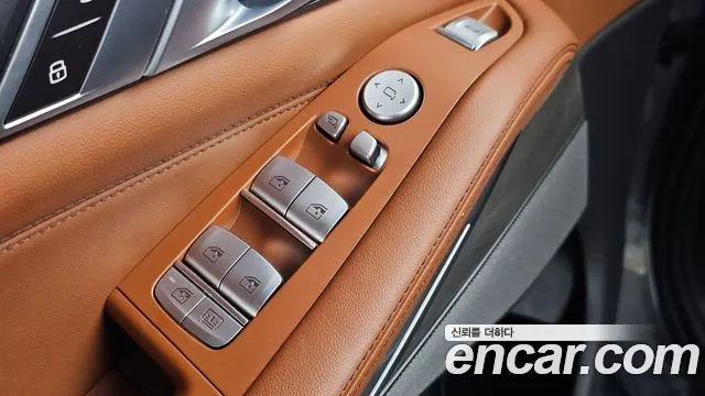 BMW X7 — Фото автомобиля 23