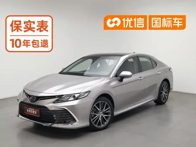 Фотография автомобиля — Toyota Camry