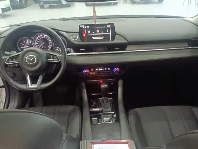 Mazda Atenza — Фото автомобиля 9