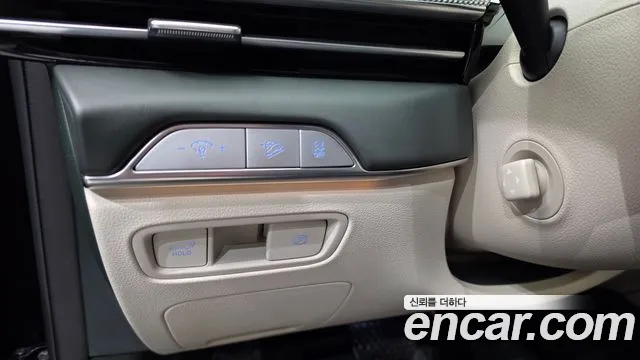 Genesis GV80 — Фото автомобиля 22
