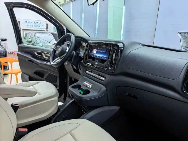 Mercedes-Benz Vito — Фото автомобиля 8