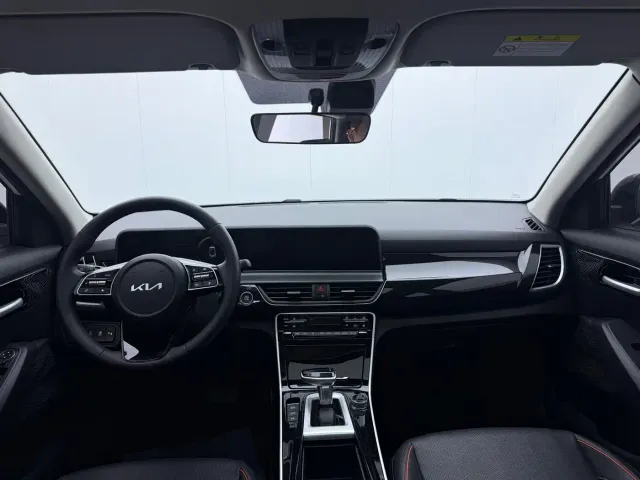 Kia Seltos — Фото автомобиля 6