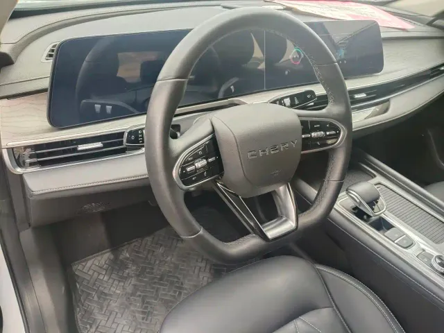 Chery Arrizo 8 — Фото автомобиля 11
