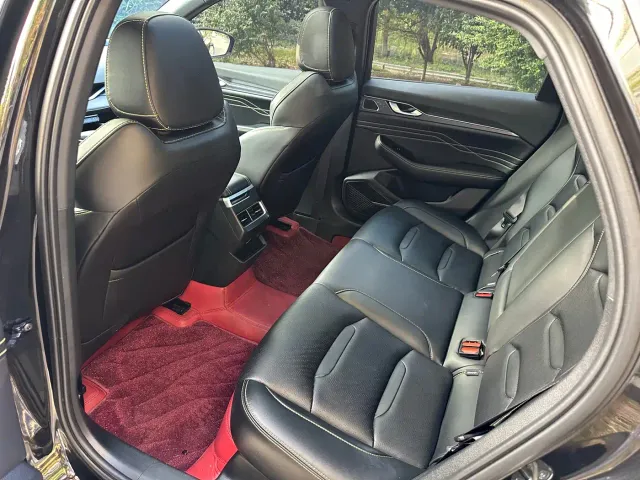 Geely Xingrui — Фото автомобиля 7