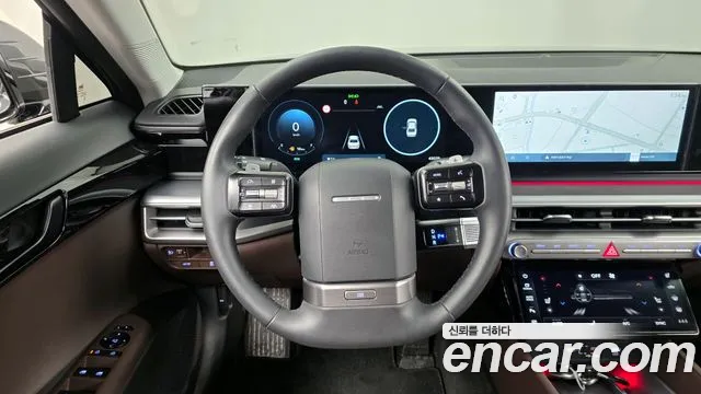Hyundai Grandeur Grandeur (GN7) 2.5 Бензин 2WD — Фото автомобиля 13