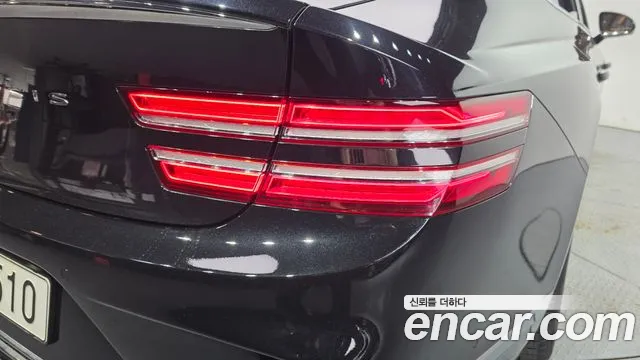 Genesis G80 RG3 — Фото автомобиля 8