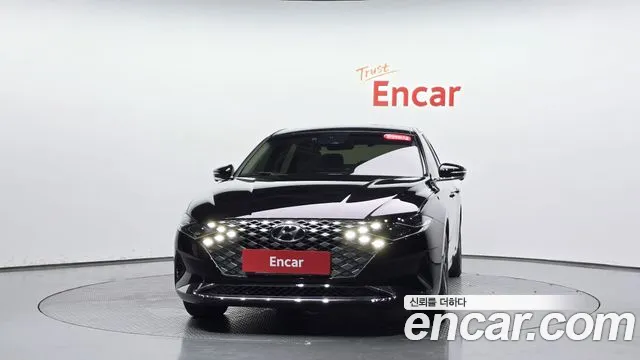 Hyundai Grandeur — Фото автомобиля 3