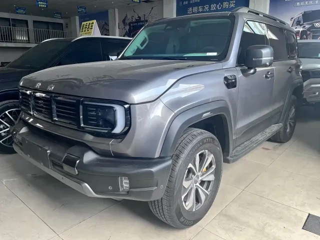 Фотография автомобиля — BAIC BJ40