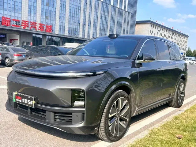 Фотография автомобиля — Li Auto L9