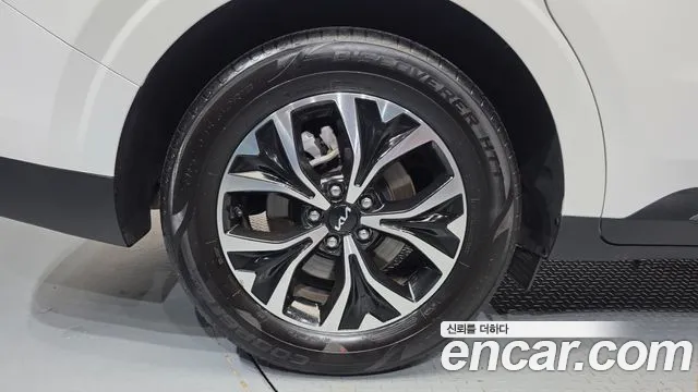 Kia Canival Carnival 4 поколение Бензин 9 мест Prestige — Фото автомобиля 21